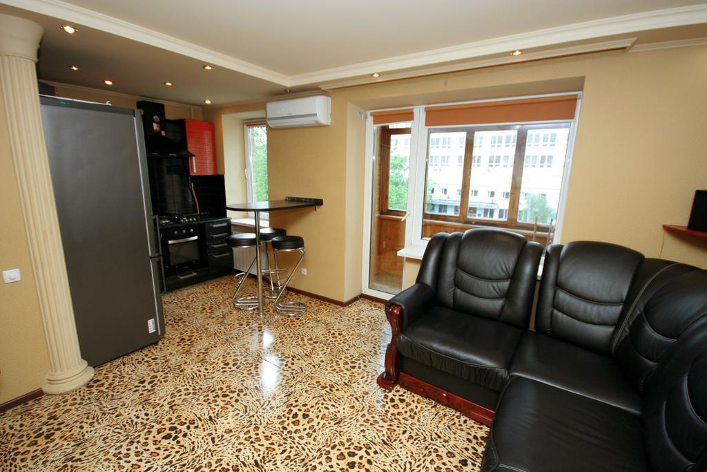 Pechersk Apartment In Kiev Center Quarto foto